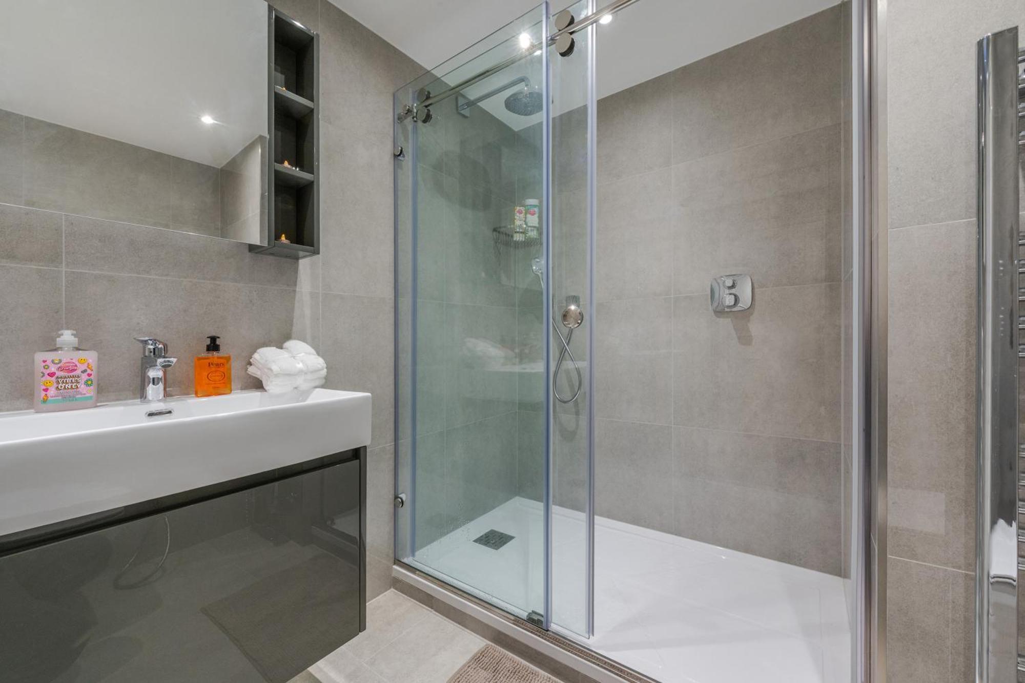 City Chic 3 Bedroom 2 Bathroom Luxury Living 7Hs Londra Dış mekan fotoğraf